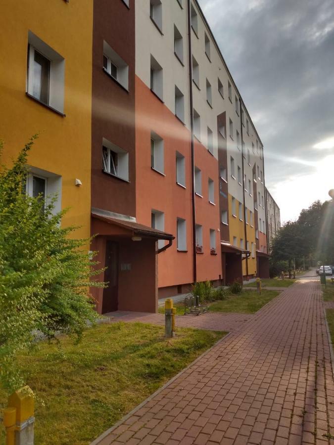 Apartament Beksa Apartamento Sanok Exterior foto
